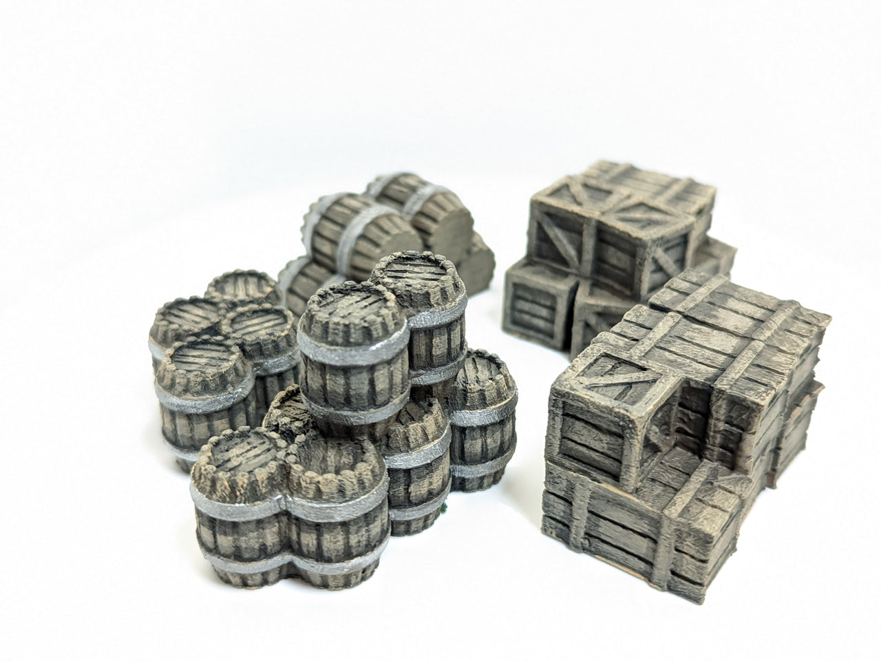 Barrels & Crates Clusters (5 Pieces)