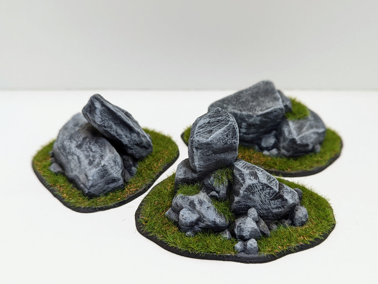 Rocky Terrain Boulders (3 Pieces)